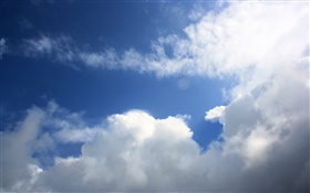 空、白い雲 HDの壁紙