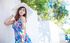 夏の青のスカートアジアの女の子 HDの壁紙