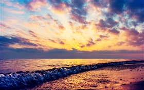 海、波、ビーチ、夕日、雲 HDの壁紙