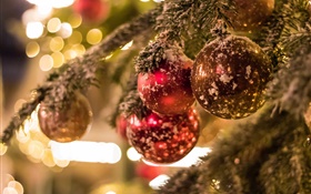 クリスマスツリー、ボール、グレア、ぼかしの背景 HDの壁紙