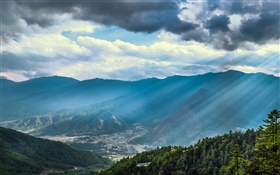 山、谷、空、雲、太陽の光 HDの壁紙