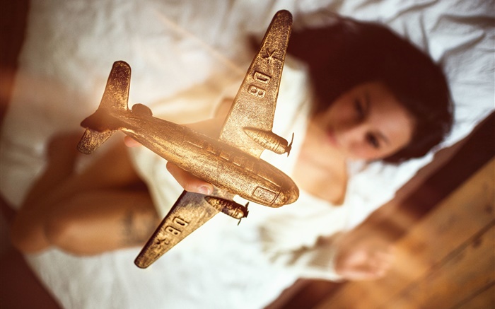 飛行機モデル、黄金の、女の子 壁紙 ピクチャー