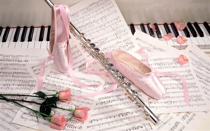 バレエシューズ、フルート、ピンクのバラ、楽譜 壁紙 ピクチャー