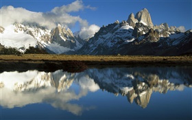 ロス・グラシアレス国立公園、パタゴニア、アルゼンチン、山、湖 HDの壁紙
