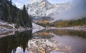 朝、霧、湖、山、水反射 HDの壁紙