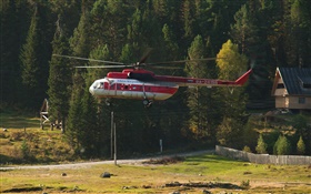 MI-8ヘリコプターが空中でホバリング HDの壁紙