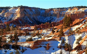 冬の自然の風景、雪、赤い岩 HDの壁紙