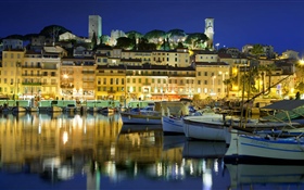 フランス、カンヌ、都市、家、川、ボート、ライト、夜 HDの壁紙